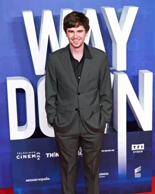 English Freddie Highmore 5D Diamond Painting